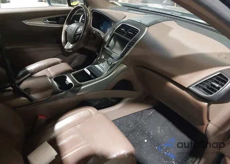 2017 Lincoln Mkx Reserve z USA, uszkodzony, nr VIN 2LMPJ6LR7HBL21715